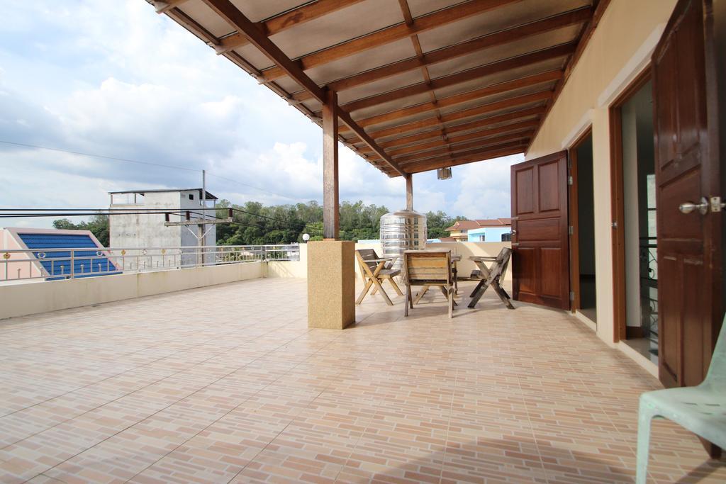 Uncle House Krabi Apartamento Exterior foto